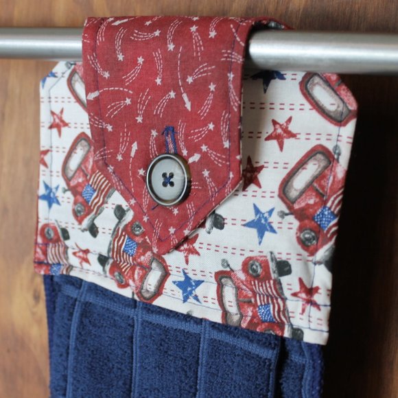 AMERICAN FLAG CLASSIC TRUCK HANDMADE HANGING TOWEL PATRIOTIC RED WHITE & BLUE - Picture 5 of 5